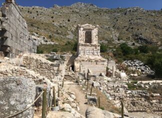 Cübbe Ali Hazretleri ve Cibali Kapısı’nın Hikmeti